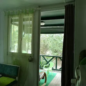 Du Bas-mée Chalet Le Mée